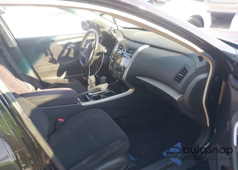 2013 Nissan Altima 2.5 Sv z USA, uszkodzony, nr VIN 1N4AL3AP1DN456077